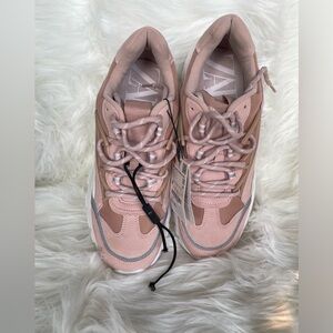 ZARA women’s sneakers, size 39EU/8US Pink